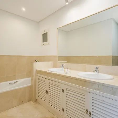 Apartamento Private Heatable Infinity Pool With Sea Views In La Mairena, Marbella Sitio de Calahonda